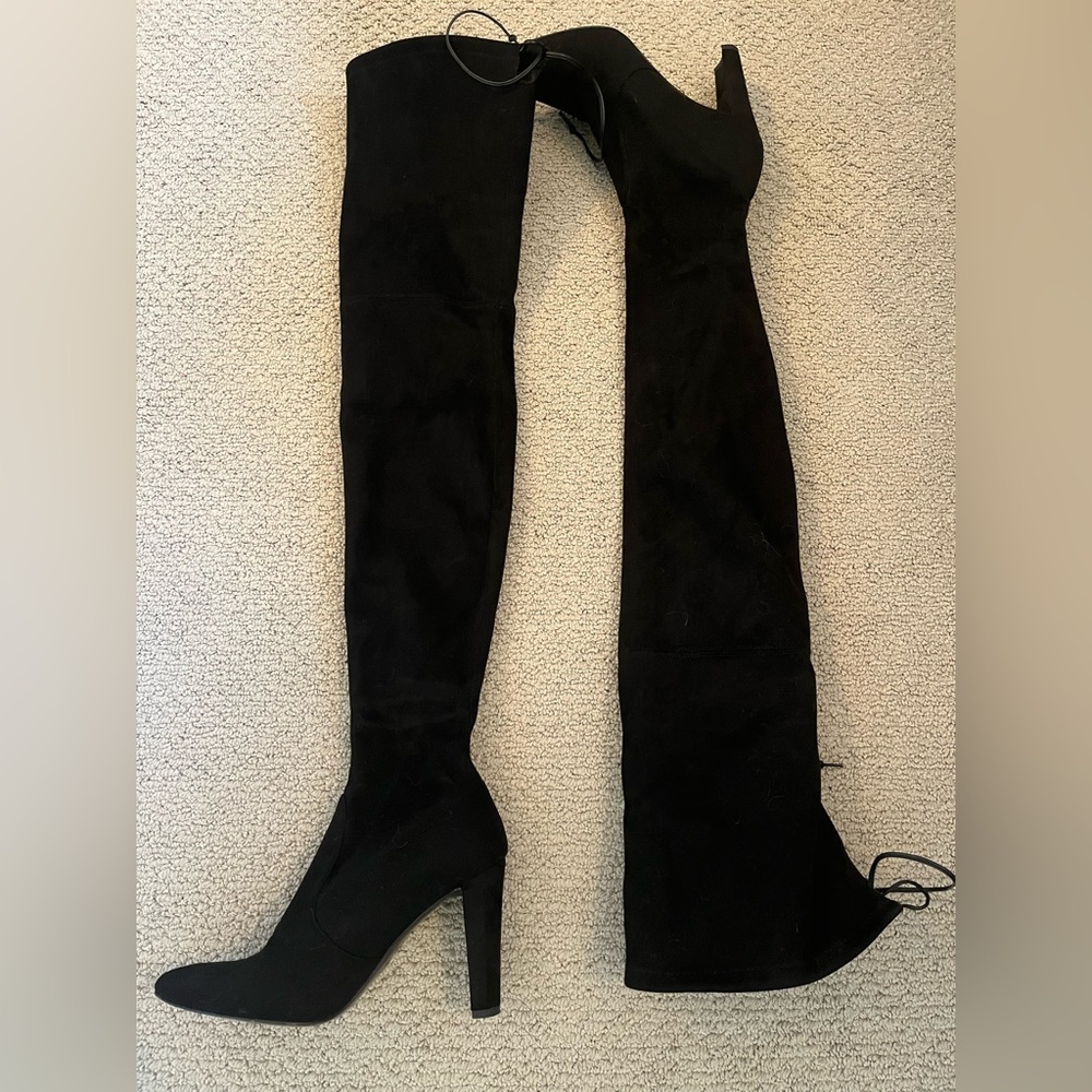 Stuart Weitzman black suede highland boot - size 7